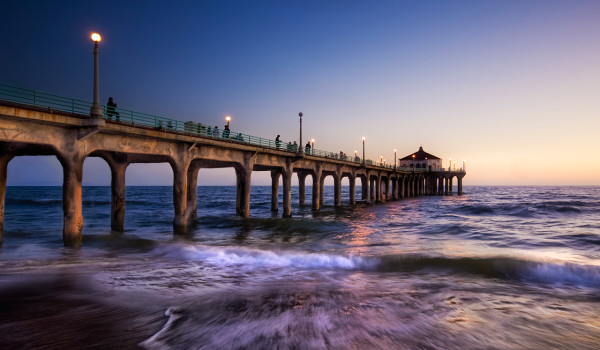 Long walk into the sea